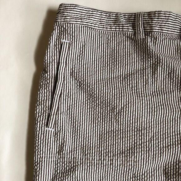 Seersucker Shorts Women White Gray Bermuda 16 JH Collectibles Striped Neutral - Picture 2 of 6